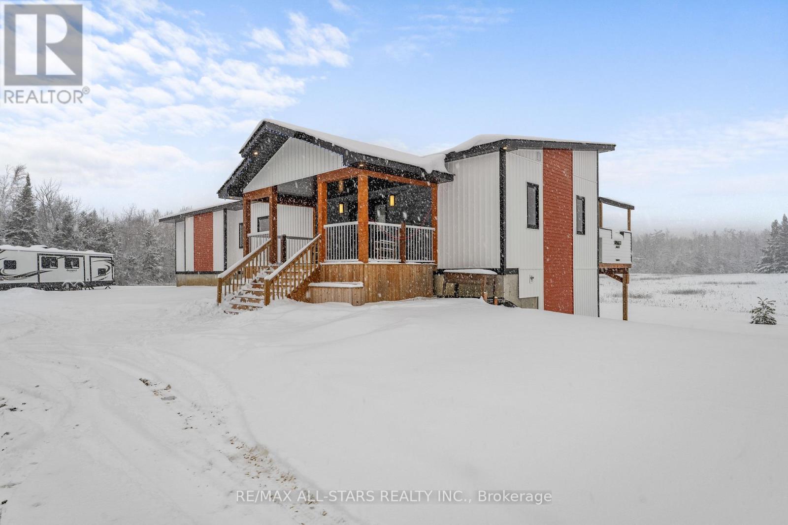 1062 Northline Road, Kawartha Lakes (Fenelon Falls), ON - Outdoor