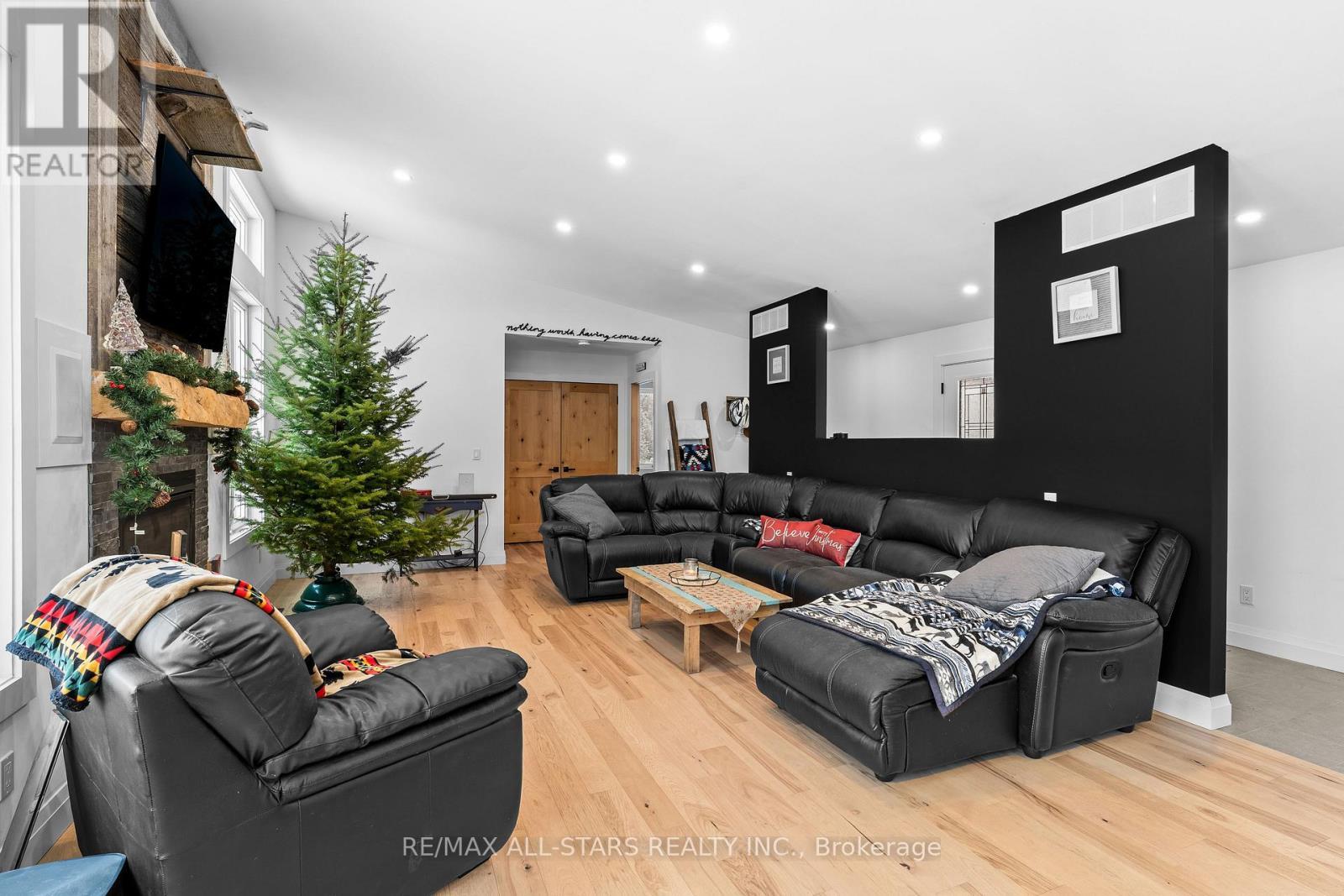 1062 Northline Road, Kawartha Lakes (Fenelon Falls), ON - Indoor