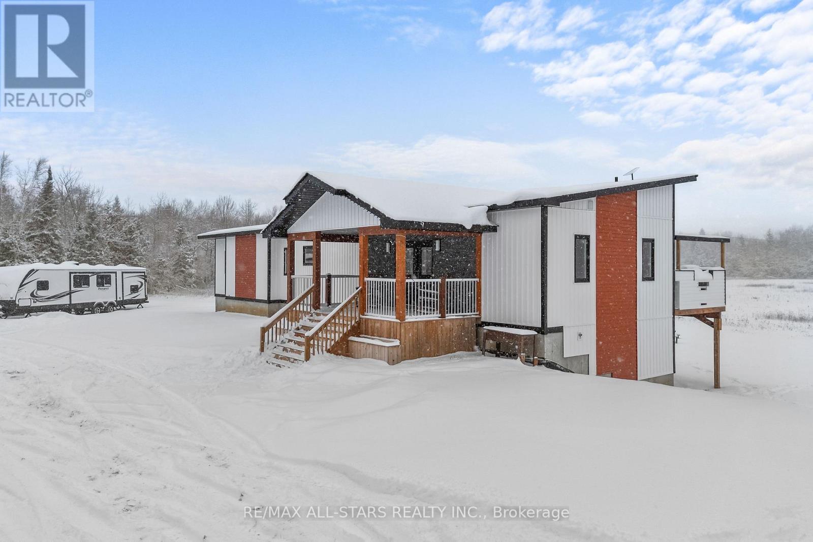 1062 Northline Road, Kawartha Lakes (Fenelon Falls), ON - Outdoor