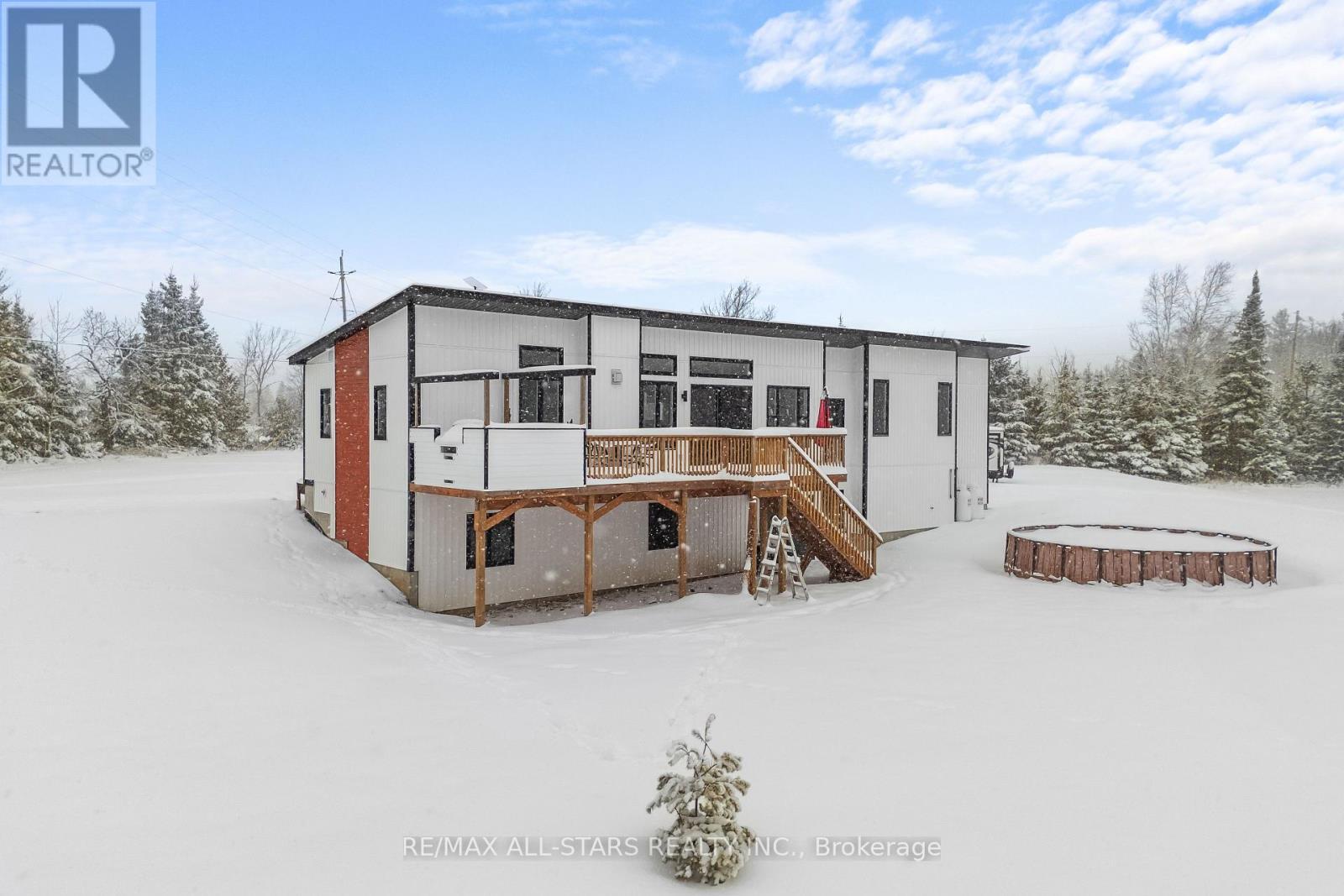 1062 Northline Road, Kawartha Lakes (Fenelon Falls), ON - Outdoor