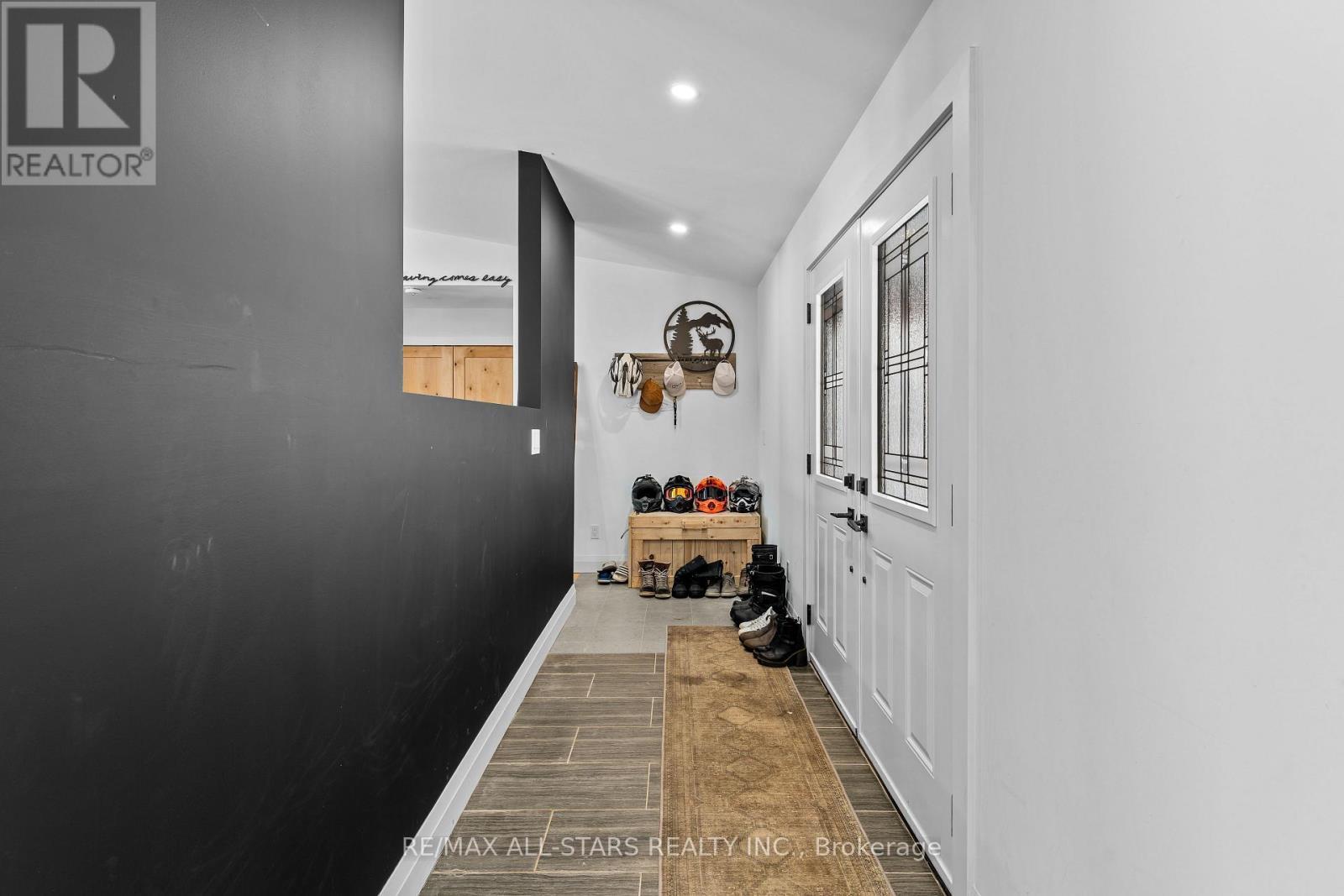 1062 Northline Road, Kawartha Lakes (Fenelon Falls), ON - Indoor Photo Showing Other Room