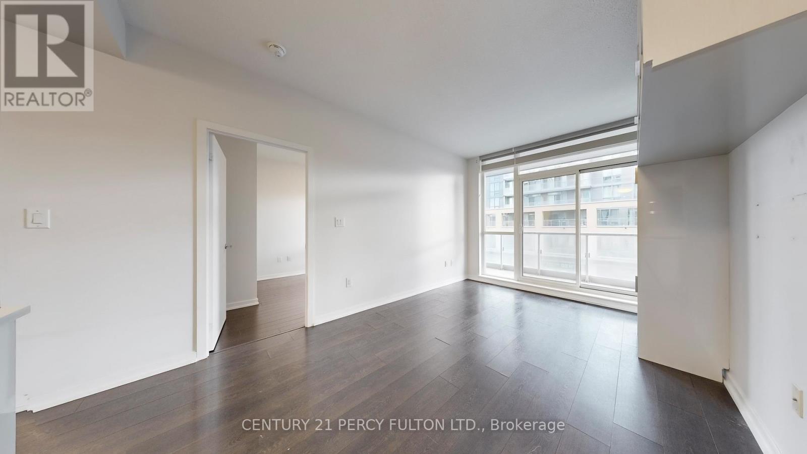 210 - 62 Forest Manor Road, Toronto, ON - Indoor Photo Showing Other Room