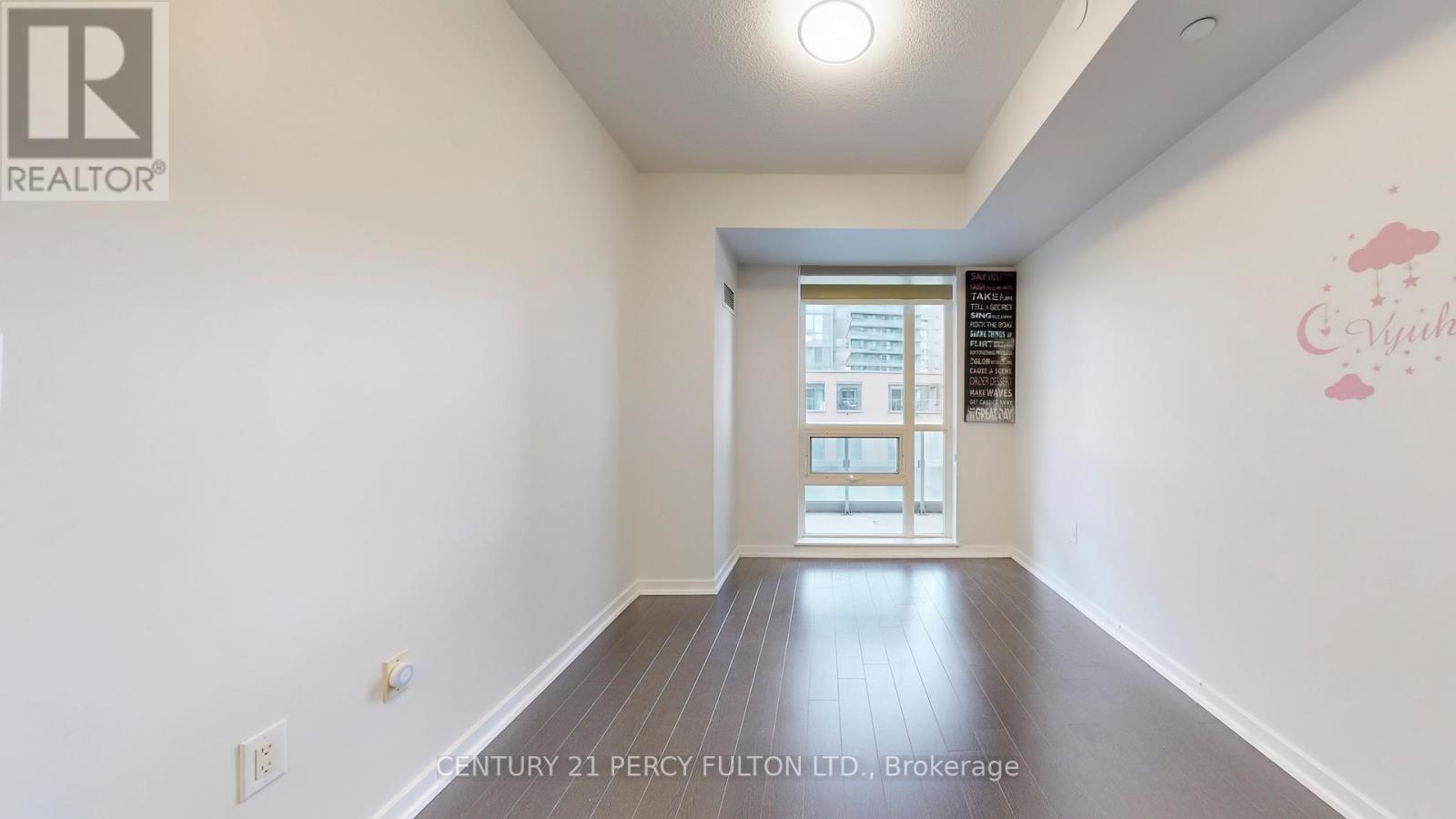 210 - 62 Forest Manor Road, Toronto, ON - Indoor Photo Showing Other Room