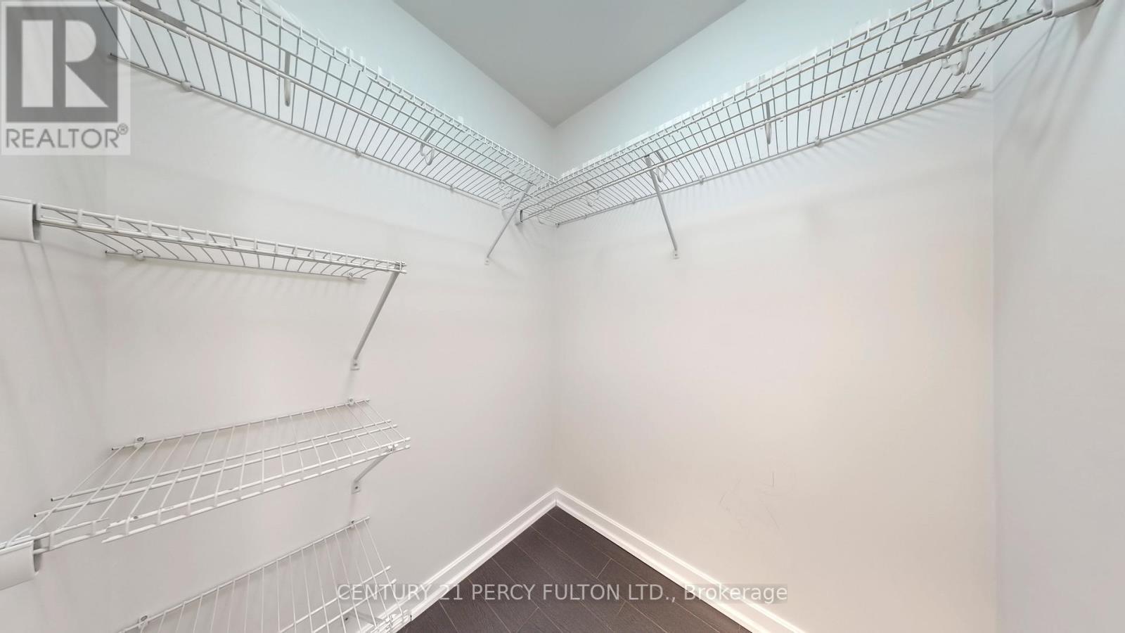 210 - 62 Forest Manor Road, Toronto, ON - Indoor With Storage