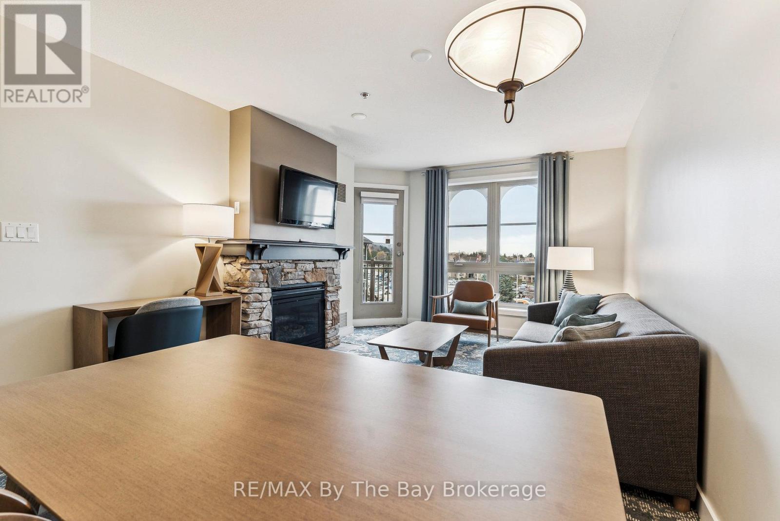 317 - 170 Jozo Weider Boulevard, Blue Mountains, ON - Indoor