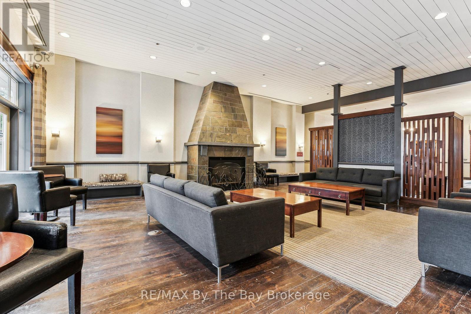 317 - 170 Jozo Weider Boulevard, Blue Mountains, ON - Indoor With Fireplace