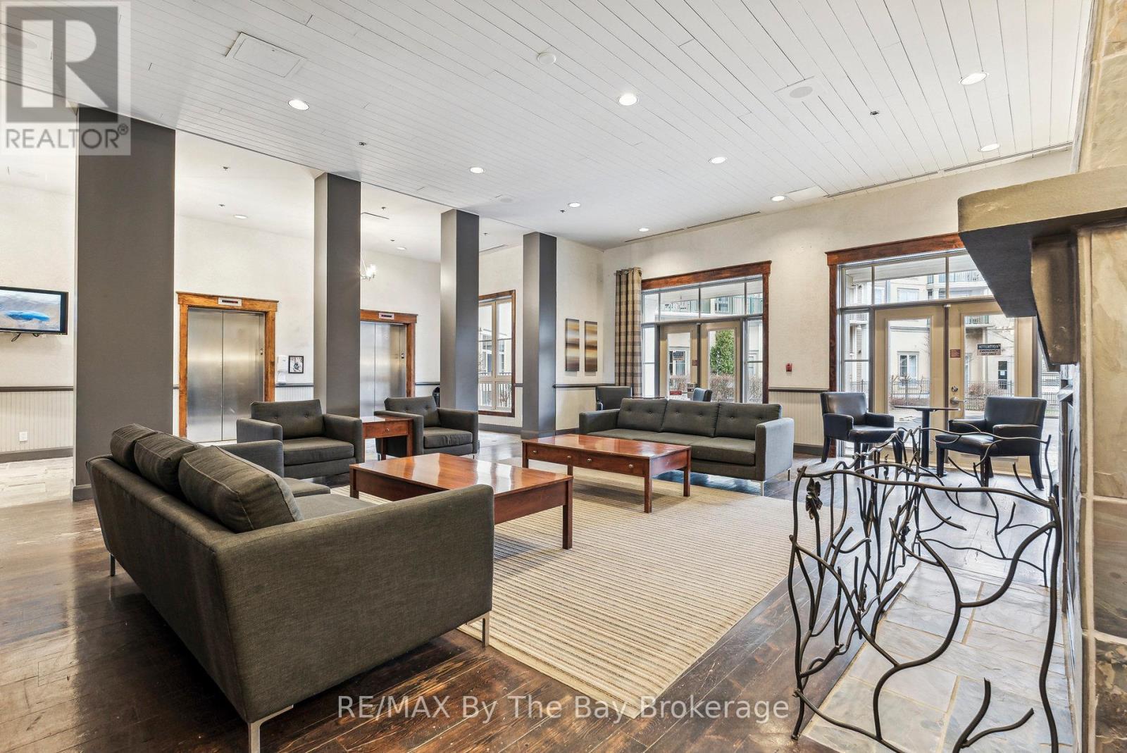 317 - 170 Jozo Weider Boulevard, Blue Mountains, ON - Indoor