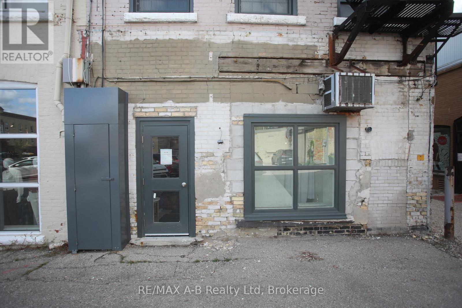 19 Downie Street, Stratford, ON