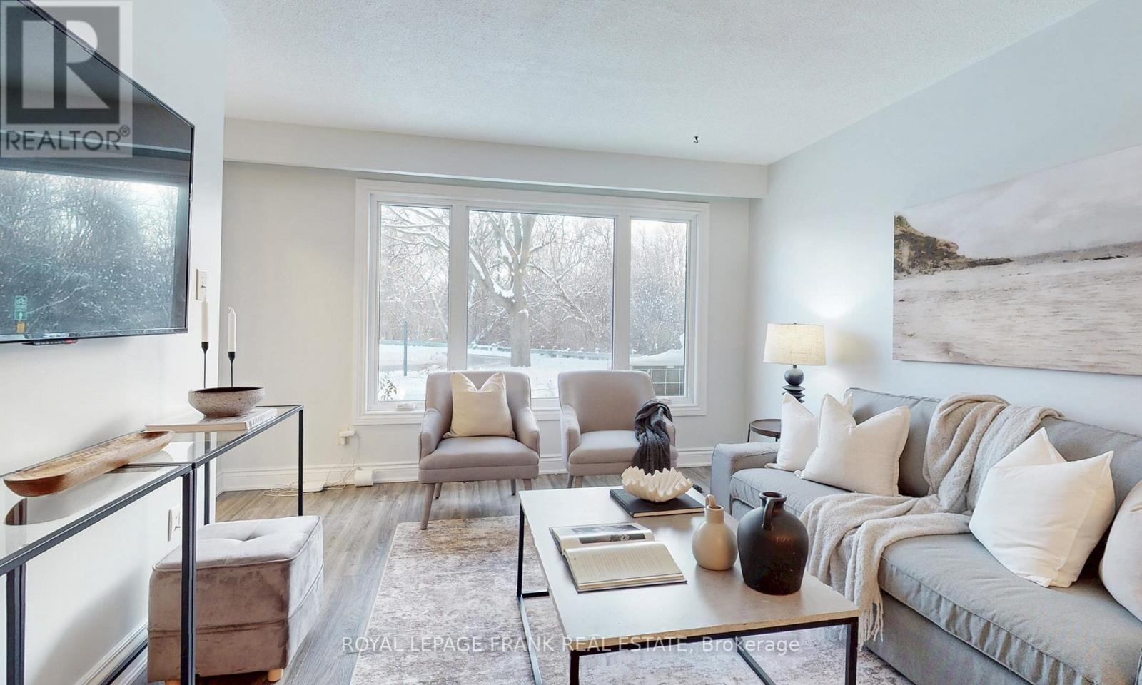 Gorgeous Treed Views From the Living Room - 732 Annapolis Avenue, Oshawa (Mclaughlin), ON - Indoor Photo Showing Living Room