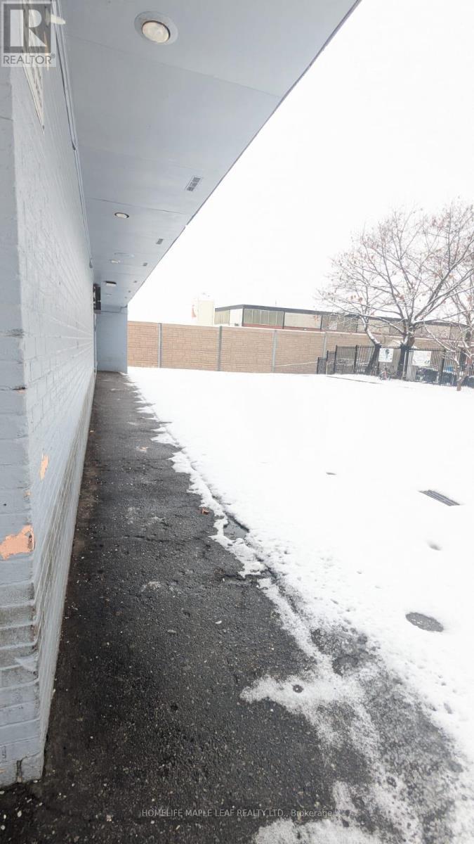 109 Lotherton Pathway, Toronto, ON