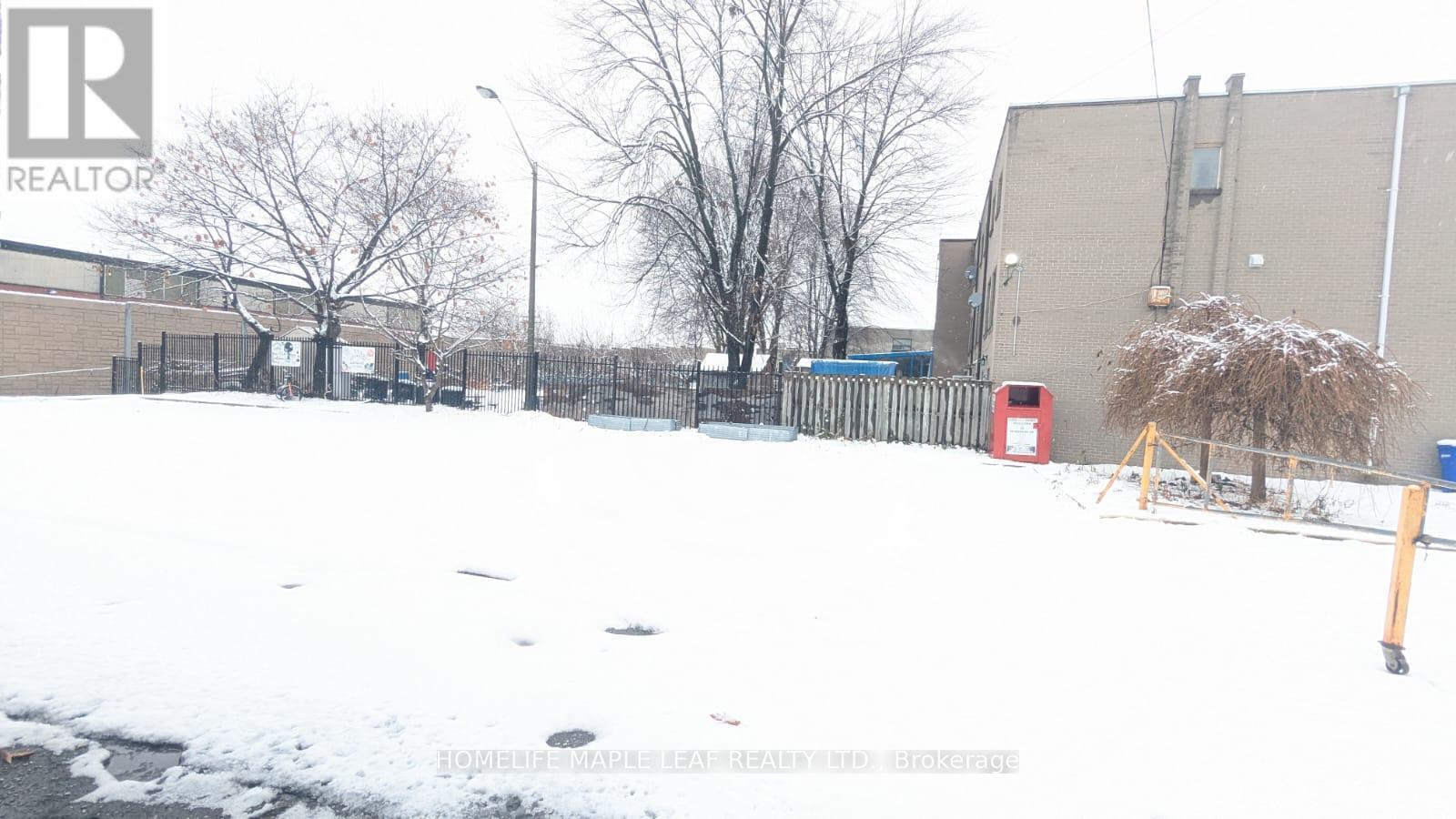 109 Lotherton Pathway, Toronto, ON