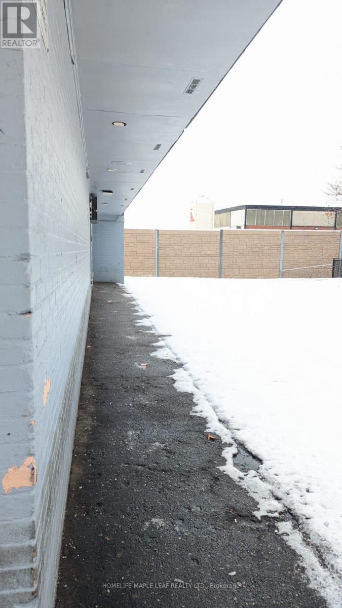 109 Lotherton Pathway, Toronto, ON