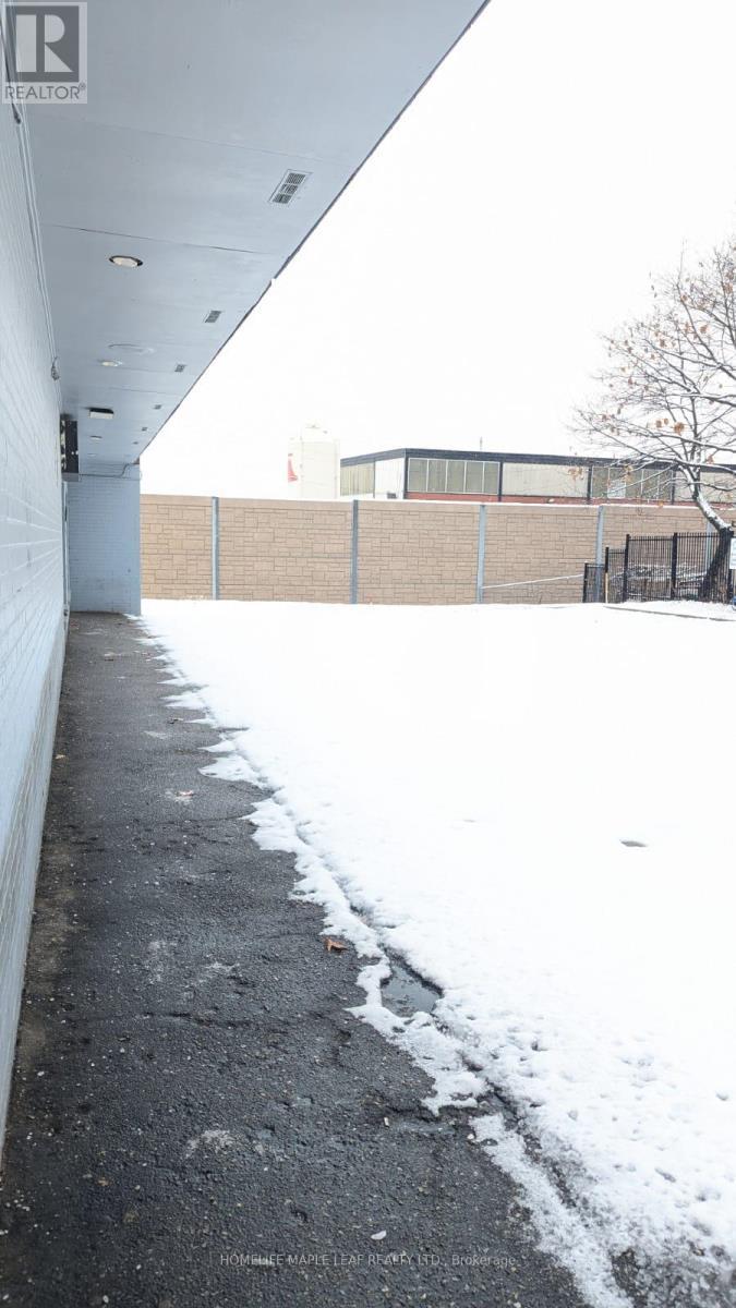 109 Lotherton Pathway, Toronto, ON