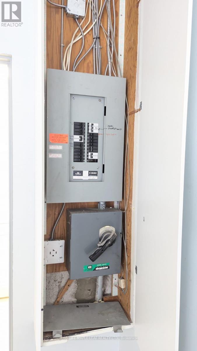 109 Lotherton Pathway, Toronto, ON