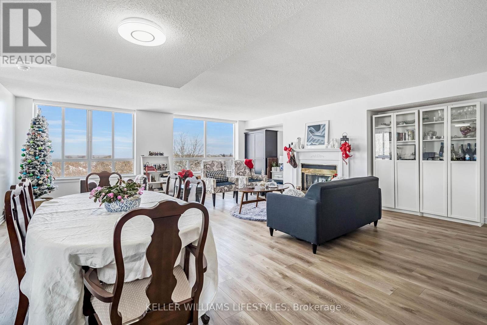 802 - 1510 Richmond Street, London North (North G), ON - Indoor