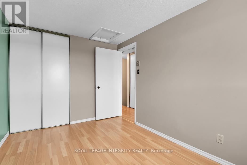 1312 Alness Court, Ottawa, ON - Indoor Photo Showing Other Room