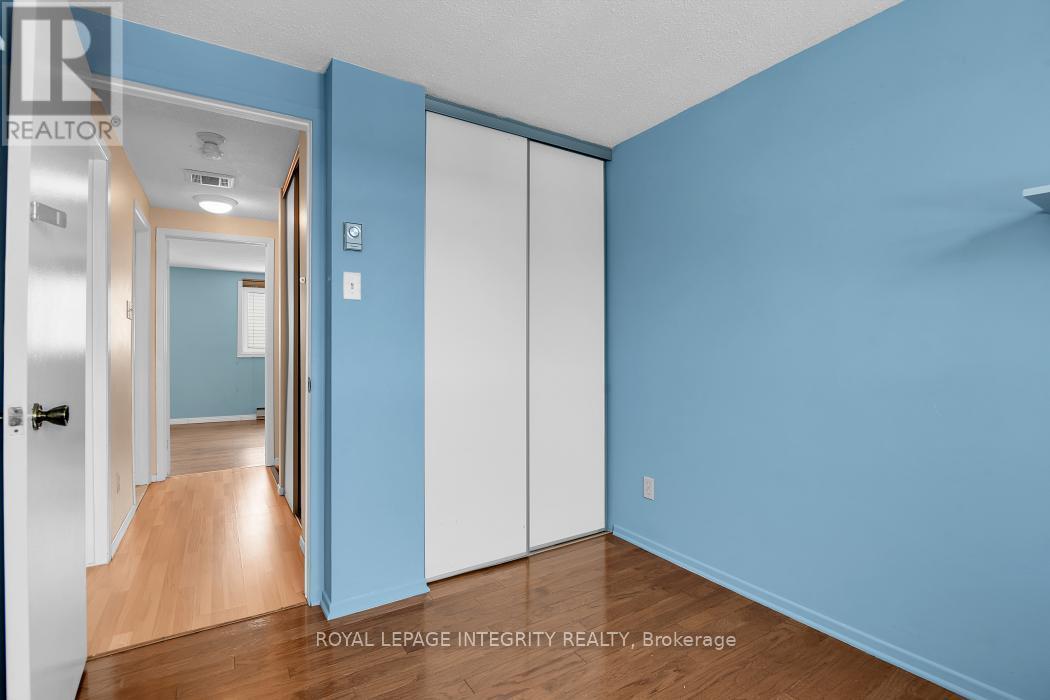 1312 Alness Court, Ottawa, ON - Indoor Photo Showing Other Room
