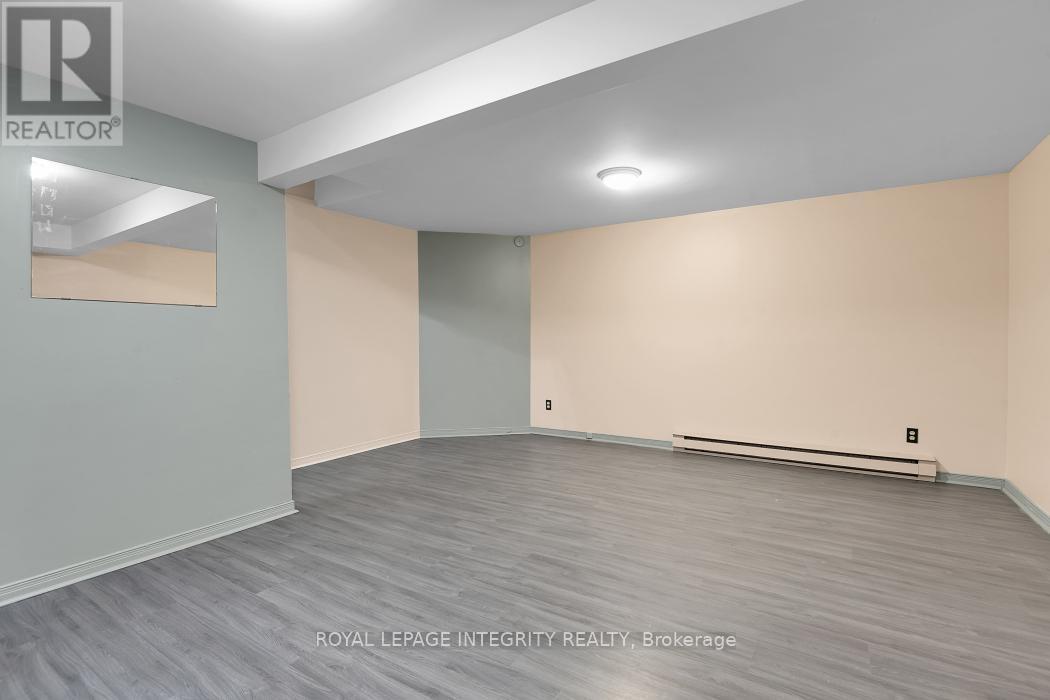 1312 Alness Court, Ottawa, ON - Indoor Photo Showing Other Room