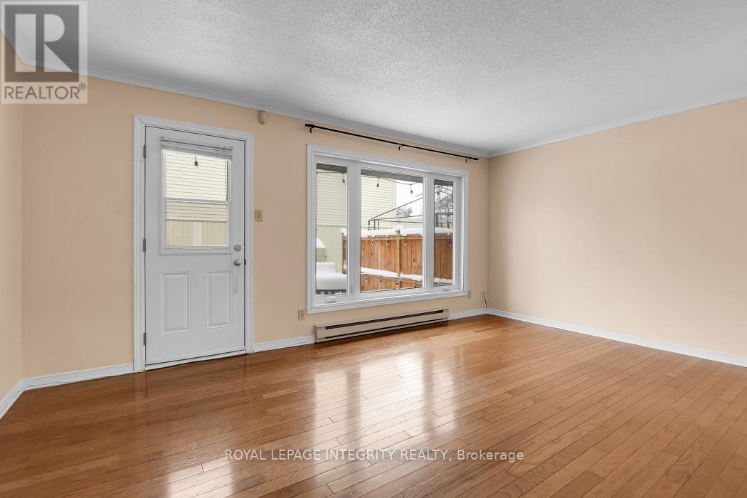 1312 Alness Court, Ottawa, ON - Indoor