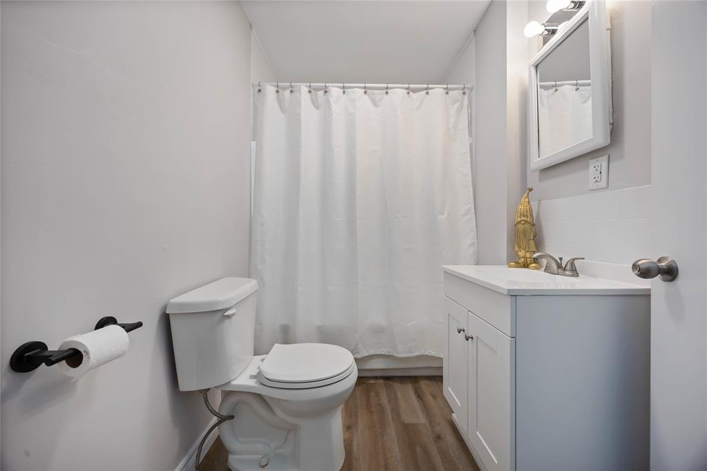 657 Cherry Drive, Sarnia, ON