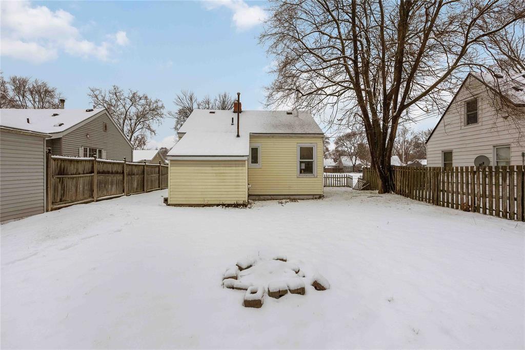 657 Cherry Drive, Sarnia, ON