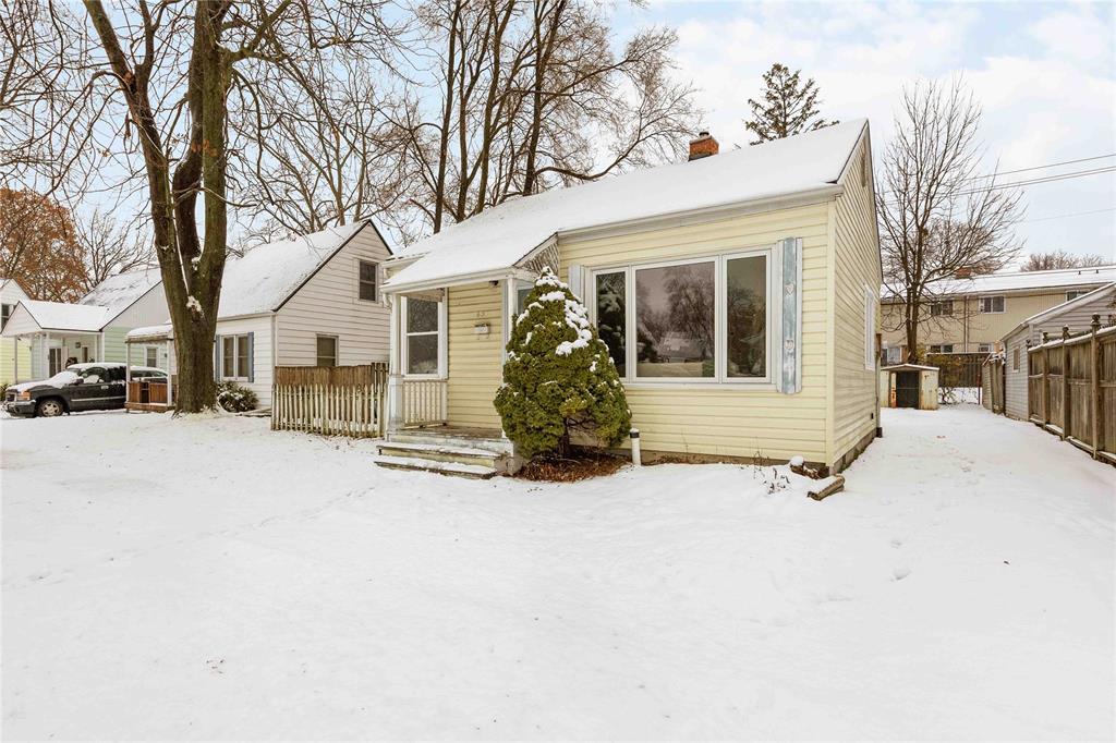 657 Cherry Drive, Sarnia, ON