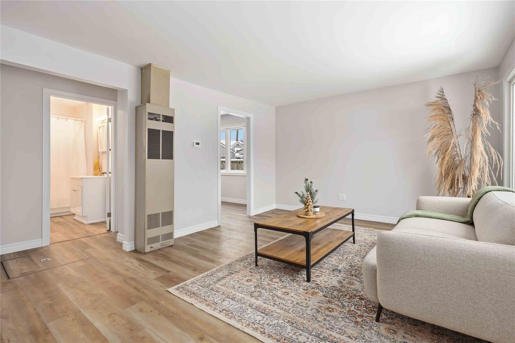 657 Cherry Drive, Sarnia, ON