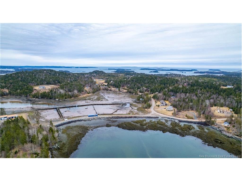 97 Lambert, Lamberts Cove, NB