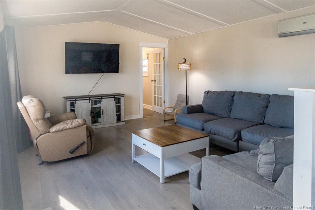 10 Nouwens Dr, Saint John, NB