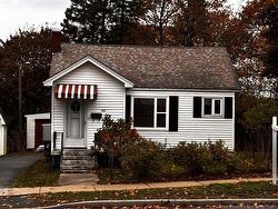 105 Beaverbrook AVE Saint John, NB E2K 2W8