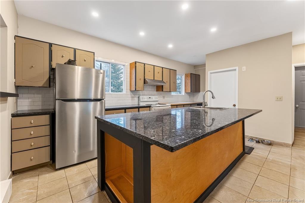 36 Queensway Wy, Saint Stephen, NB