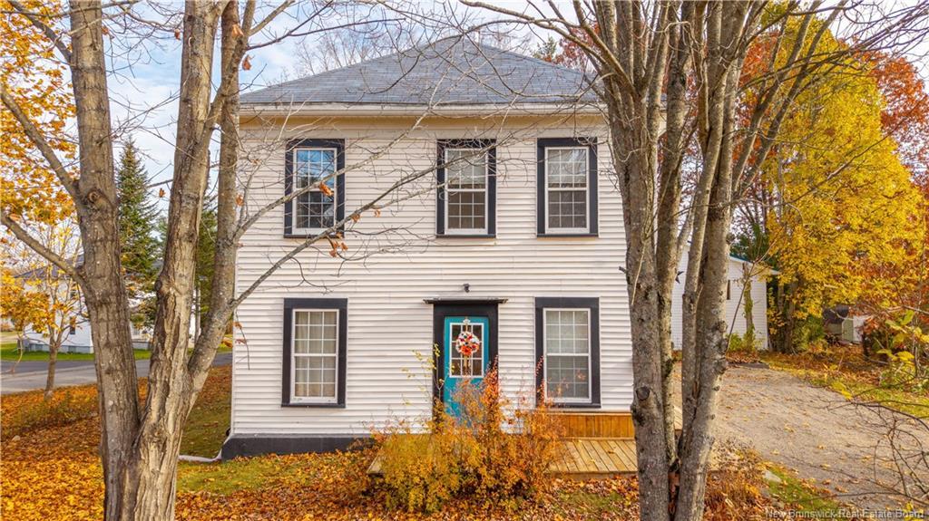 36 Queensway Wy, Saint Stephen, NB