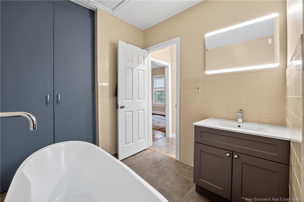 36 Queensway Wy, Saint Stephen, NB