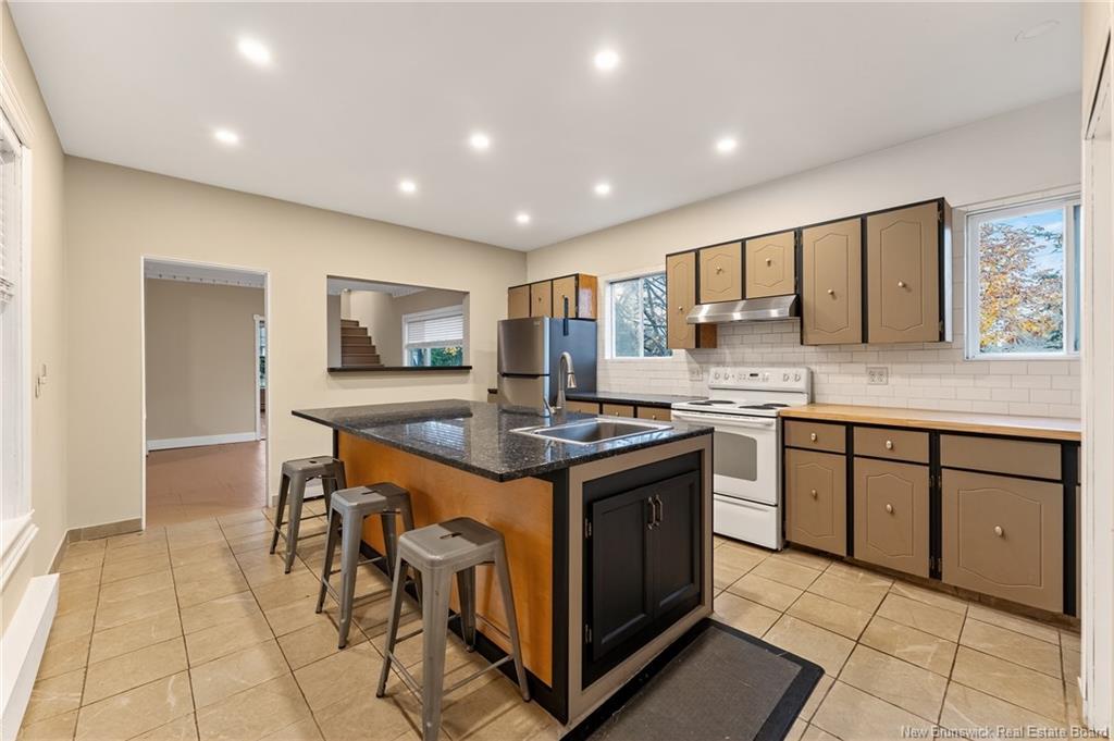 36 Queensway Wy, Saint Stephen, NB