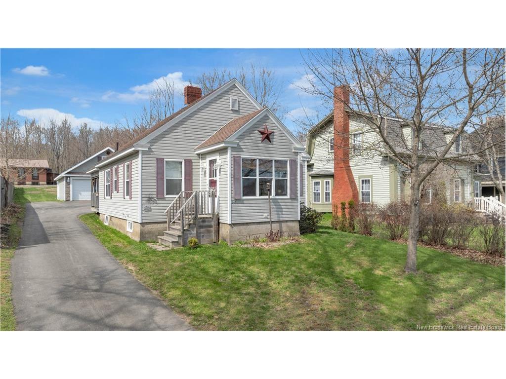 247 Milltown Blvd, Saint Stephen, NB