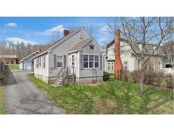 247 Milltown BLVD Saint Stephen, NB E3L 1H3