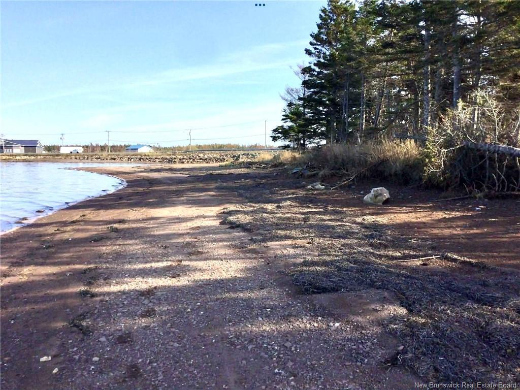 2.9 Acres Route 113, Haut-Lamèque, NB