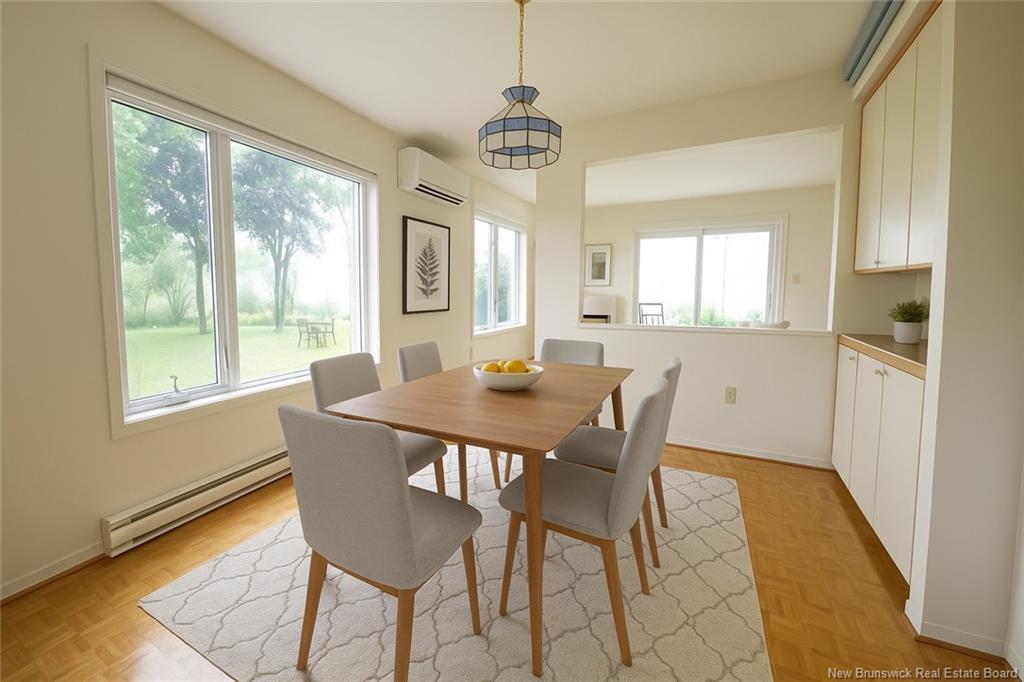 8 Tennis Court Rd, Rothesay, NB