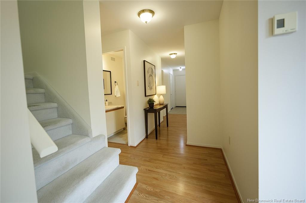 8 Tennis Court Rd, Rothesay, NB