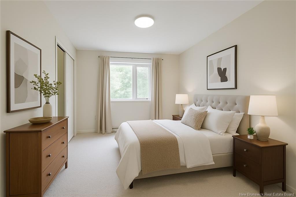 8 Tennis Court Rd, Rothesay, NB