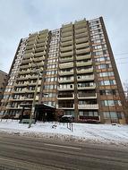 204-7905 Ch. de la Côte-St-Luc Côte-Saint-Luc, QC H4W 2W4