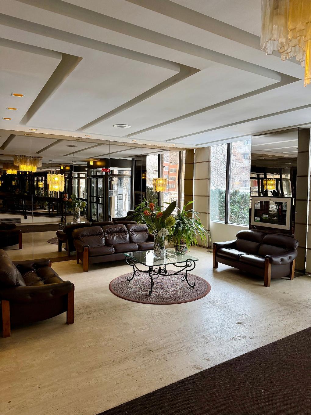 Intérieur - 204-7905 Ch. De La Côte-St-Luc, Côte-Saint-Luc, QC - Indoor