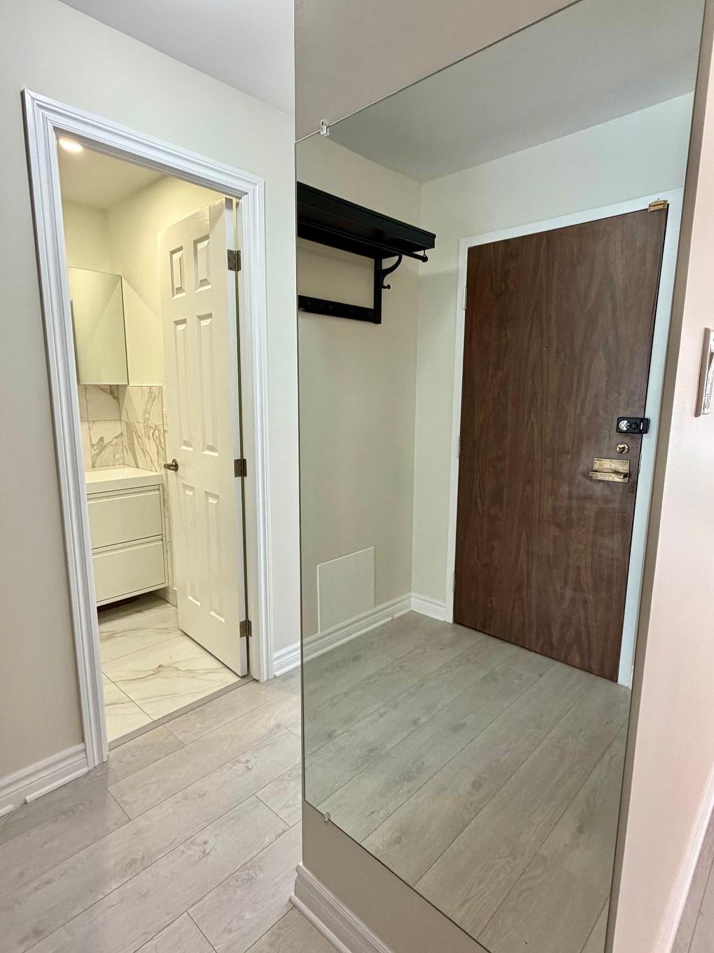 Hall d'entrée/Vestibule - 204-7905 Ch. De La Côte-St-Luc, Côte-Saint-Luc, QC - Indoor