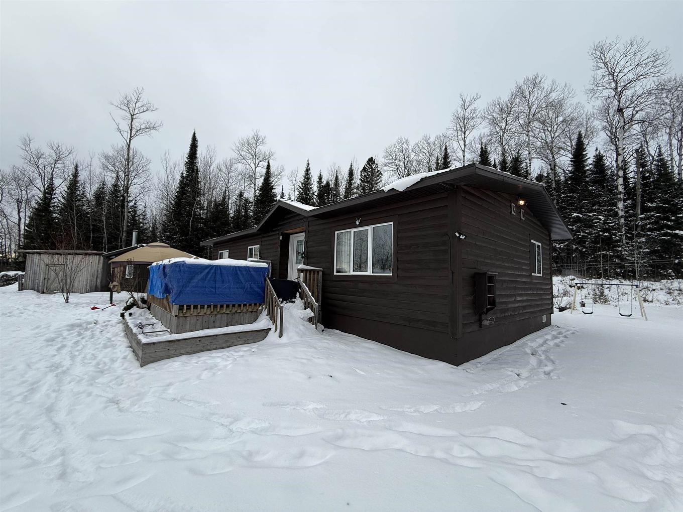 160 Mokomon Road, Kakabeka Falls, ON - Outdoor