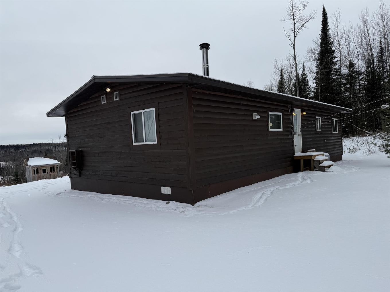 160 Mokomon Road, Kakabeka Falls, ON - Outdoor With Exterior