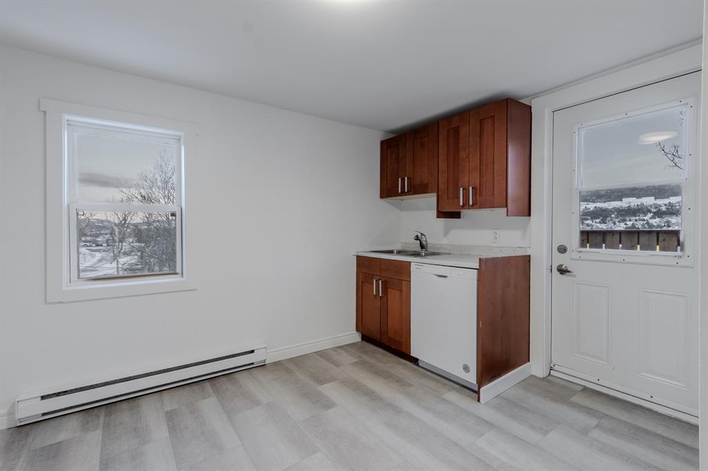 39-41 Longs Hill, St. John'S, NL