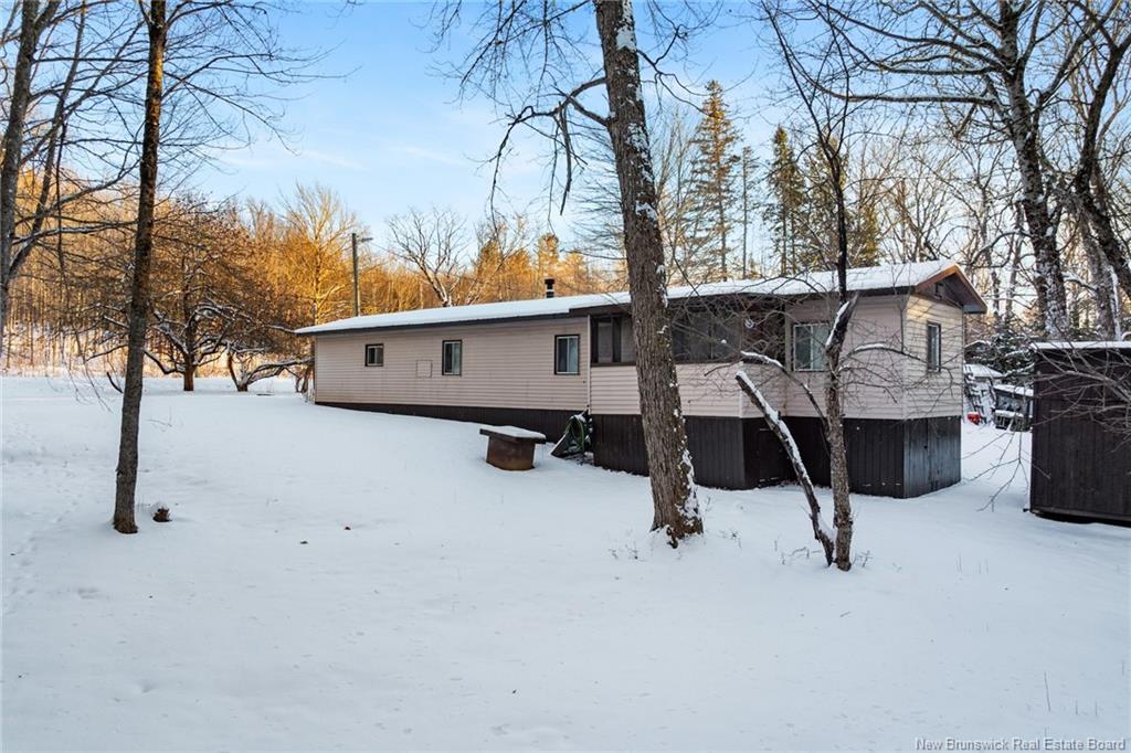 505 Penniac Rd, Mount Hope, NB