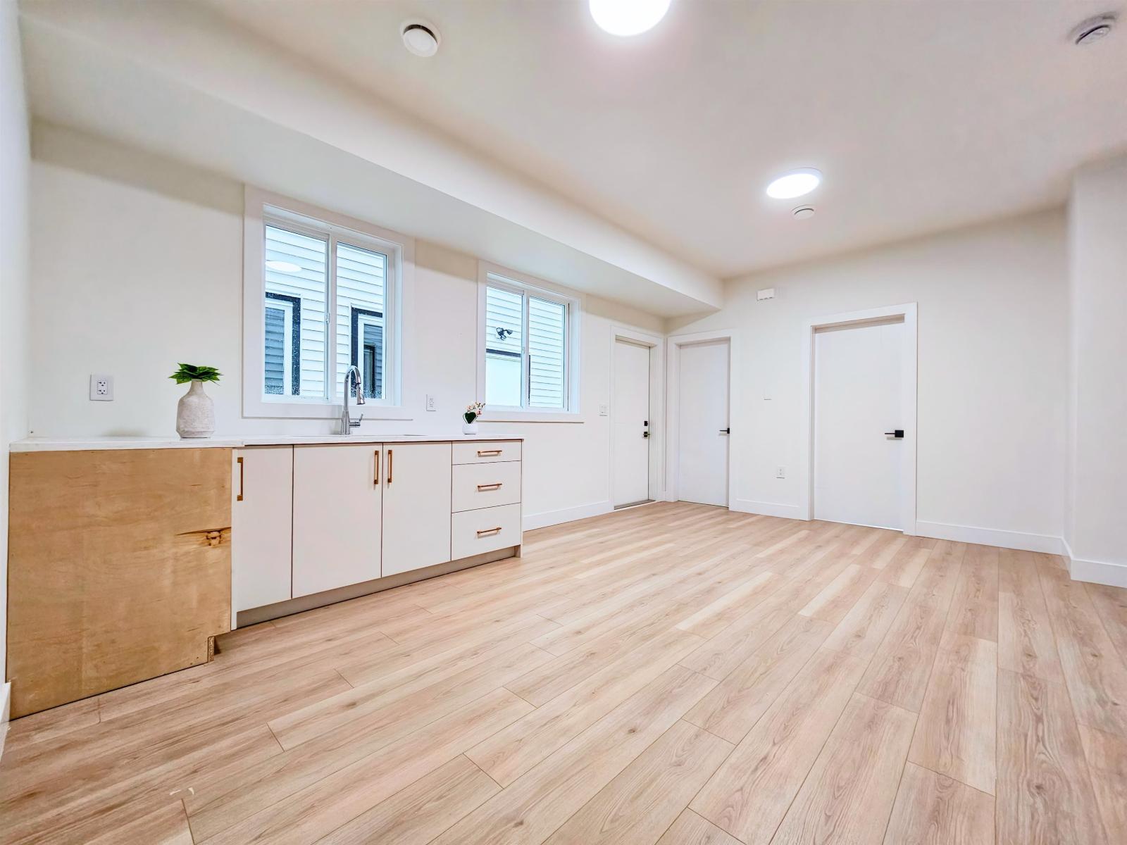 46339 Maple Avenue|Chilliwack Proper East, Chilliwack, BC - Indoor