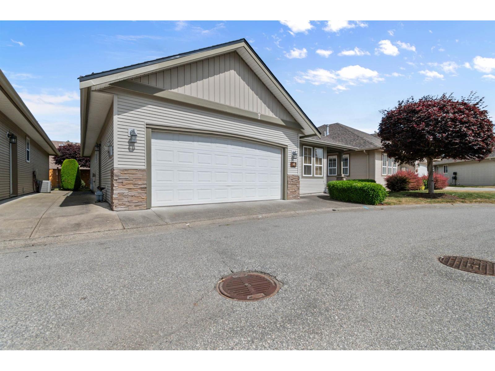 12 45819 Stevenson Road|Sardis East Vedder, Chilliwack, BC - Outdoor