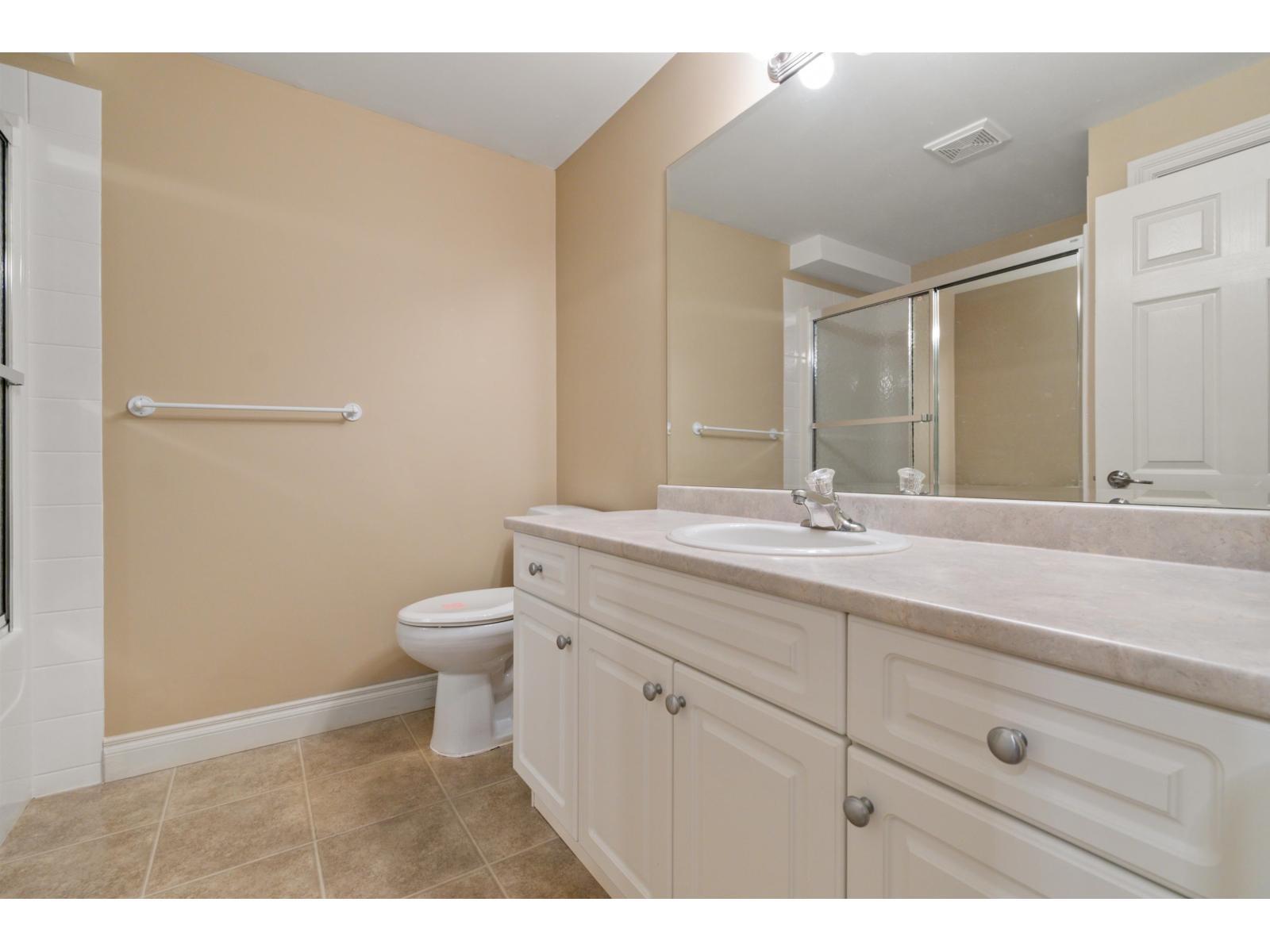 12 45819 Stevenson Road|Sardis East Vedder, Chilliwack, BC - Indoor Photo Showing Bathroom